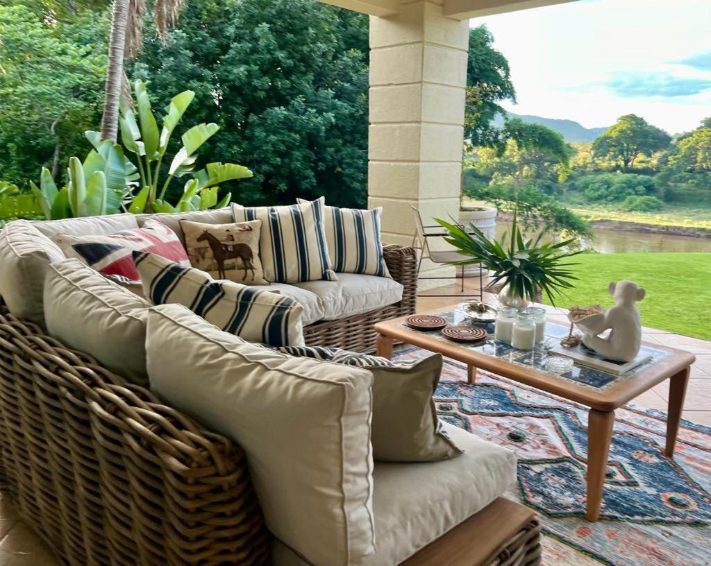 Goedehoop Boutique Manor House Apartment มาเลเลน ภายนอก รูปภาพ